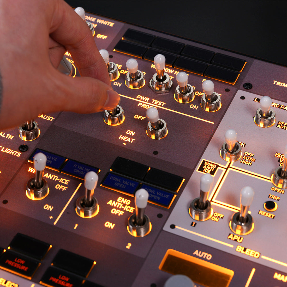 Rowsfire B107 B737 Overhead Panel-Presale